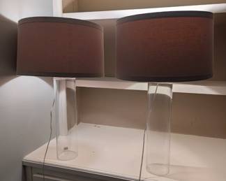 set of 2 lamps