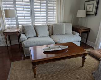 Down-filled couch with 4 down throw pillows