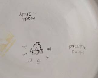 marks on bottom of large Italian dish