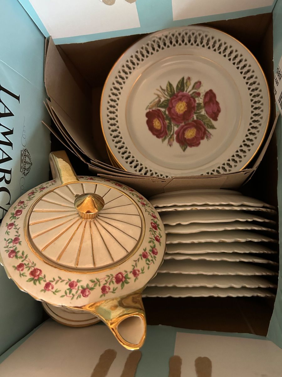 Vintage china/ glassware