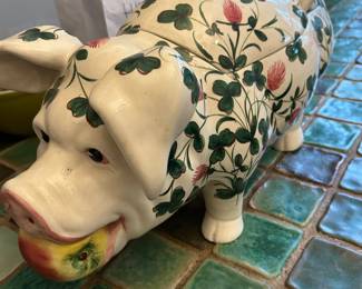 Vintage tureen