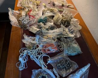 Lots of Jewelry