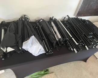 Tripods and light stands