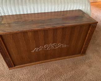 small trunk/chest