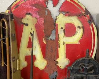 Porcelain A&P Barn Hanger