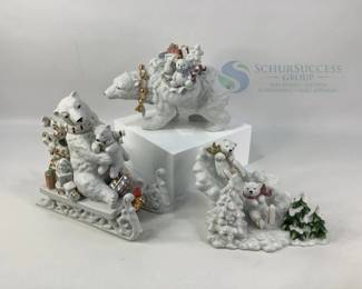 Grandeur Noel Polar Bear Figurine Set