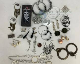 Mixed Jewelry Collection: Earrings & Bracelets