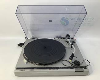 Technics Turntable
