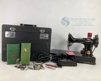 Singer 221-1 Portable Electric Sewing Machine