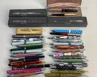 Vintage Fountain Pen Collection