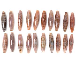 Lot 116 Twenty Lovely Tibetan Dzi Beads