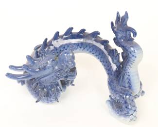 Lot 416 Chinese Porcelain Blue White Dragon