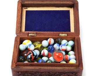 Lot 500 WWII Era Marbles wVintage Box