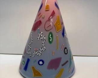 RICHARD MARQUIS, RO PURSER NOBLE EFFORT STUDIO ART GLASS CONE VASE MURRINE STYLE
Approximate 10 inches tall x 6 1/2 inches in diameter