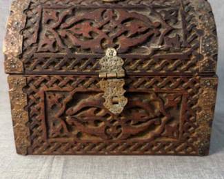 03 Vintage Handmade Yemeni Jewelry Box
