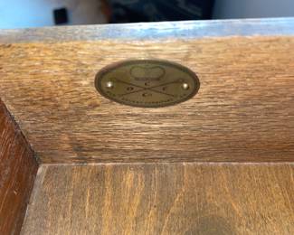 Colony Furniture Co Side/Bedside Table