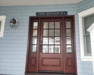 Magnificent entry door with two side lights