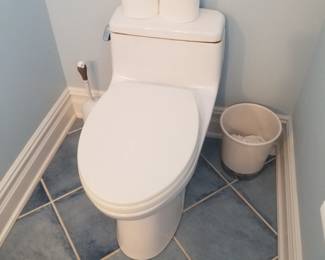 TOTO toilet