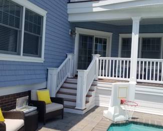 Vinyl railing