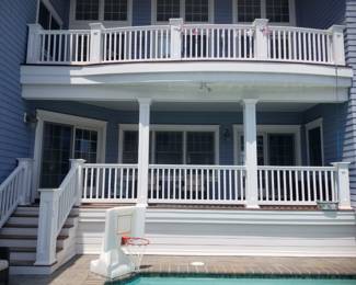 Vinyl railing