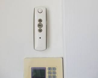 Cabana: sliding door with remote