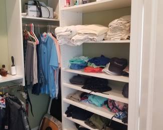 Closet system