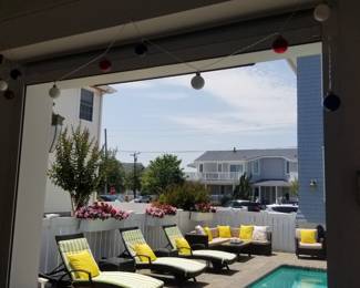 Cabana: sliding door with remote