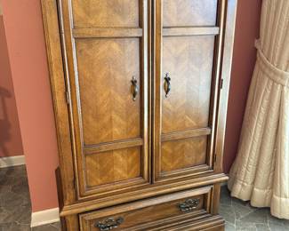 Armoire