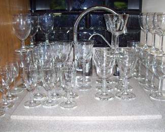 VTG. GLASSWARE