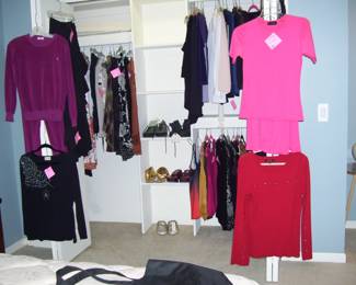 CLOTHES (SOME VTG DESIGNER) SMALL--MED-KINDA LARGE