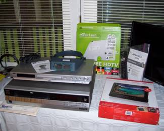9" HD EVERYWHERE TV ,  ANTENNAS, ETC