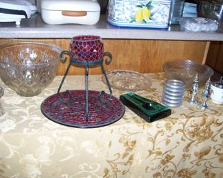 USEFUL DECOR