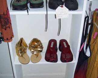 NEW HIKING BOOKS BY GARMONT ITALIAN MADE SIZE 37 - NEW EB HIKING LEATHER BOOTS SIZE 7 - NEW STEVE MADDEN RED ORIENTAL PLATFORMS SIZE 6 1/2 - NEW GOLD STRAPPY SANDALS - NEW SANDALS
