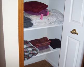 QUEEN SIZE SHEETS