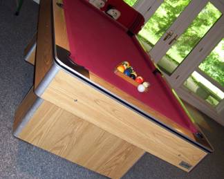 VINTAGE WOLVERINE 7 FT. POOL TABLE