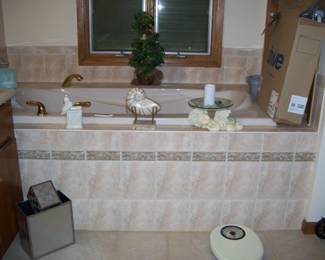 BATH DECOR