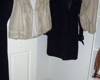 DECEASED FUR JACKET - LONDON FOG TRENCH - SHORTS