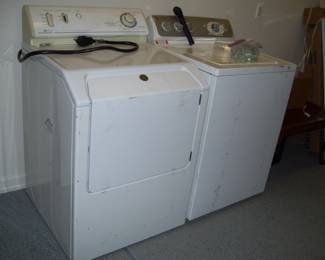 OLDER MAYTAG WASHER/DRYER  (SPIN CYCLE LOUD BUT WORKS)