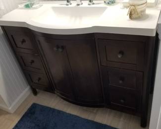 Bath vanity