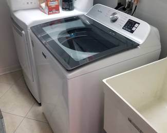 Maytag washing machine & Maytag ELECTRIC dryer