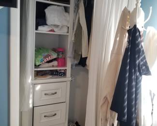 Closet storage system