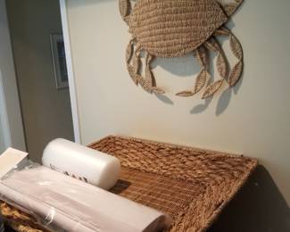 Large wicker tray; large wicker crab