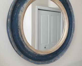 Wall mirror