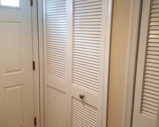 Louvered bifold doors