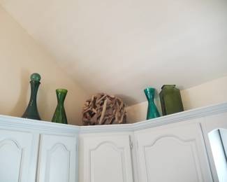 Glassware & decor