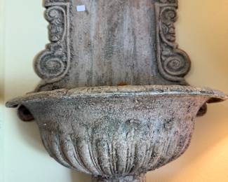 Wall mounted fountain basins