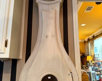 Elongated floor clock