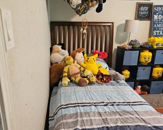 awesome kids or guest Beed