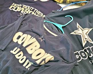 more Dallas Cowboys T'shirts