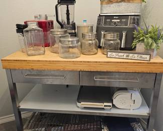Fabulous rolling workbench